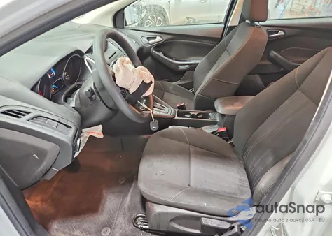 2015 Ford Focus Se z USA, uszkodzony, nr VIN 1FADP3F20FL354119